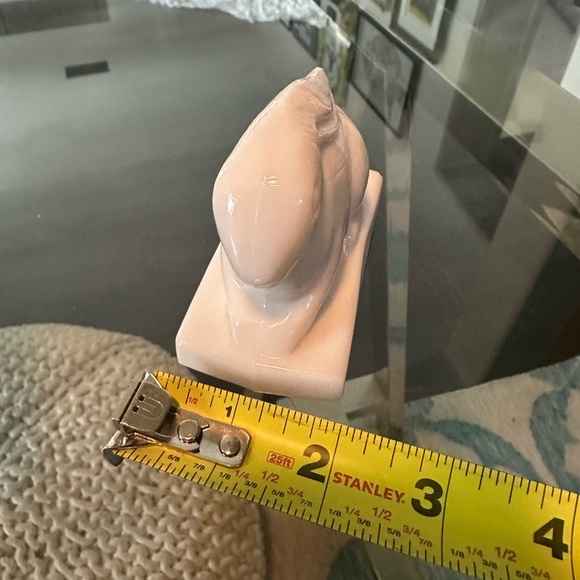 Heisey modern white milk glass bunny - Picture 4 of 10